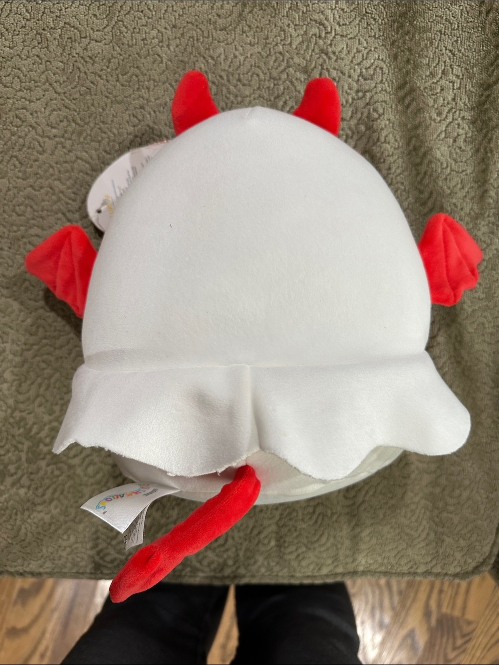 White & Red 'Boo!' Sq - Picture 3 of 7